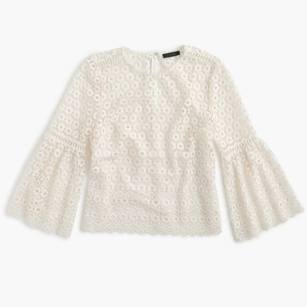 NWT SIZE 12  White Daisylace bell-sleeve